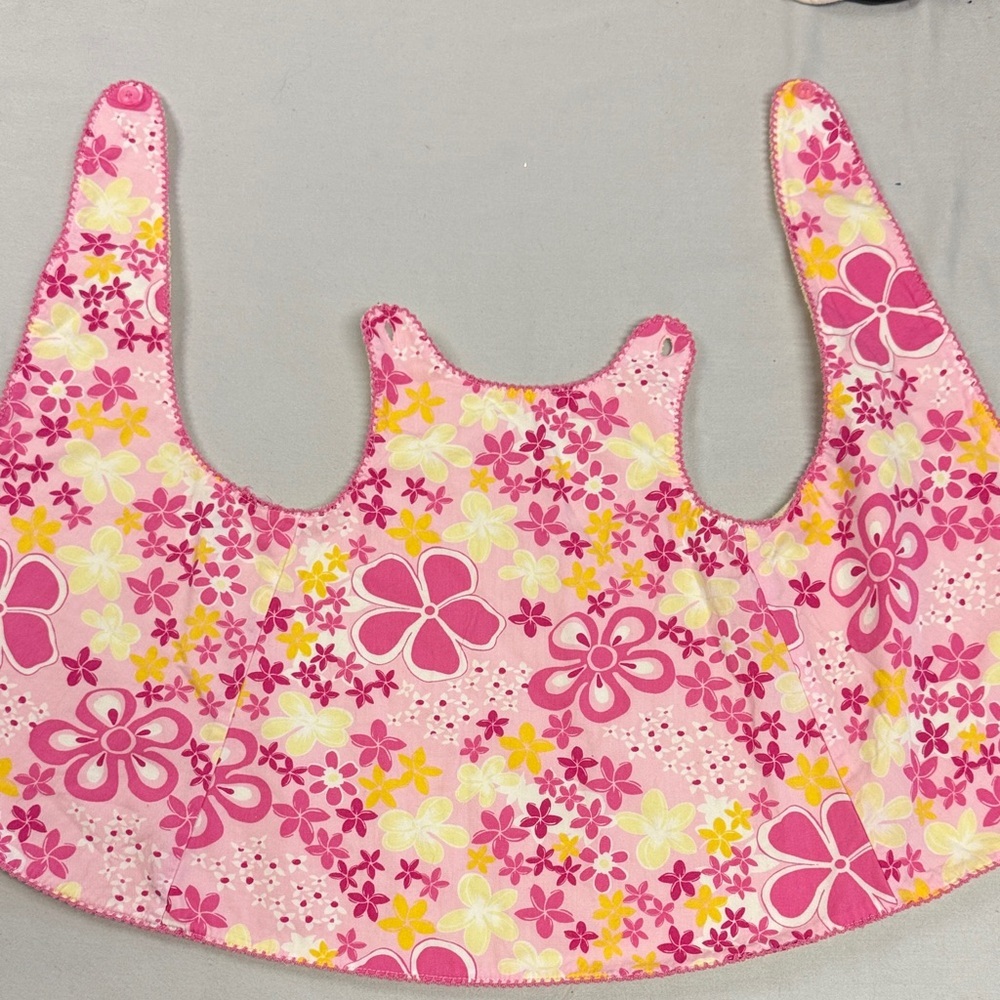 🐥 Old Navy - Floral Pink and Yellow Kids Bib/Smock with terry backing